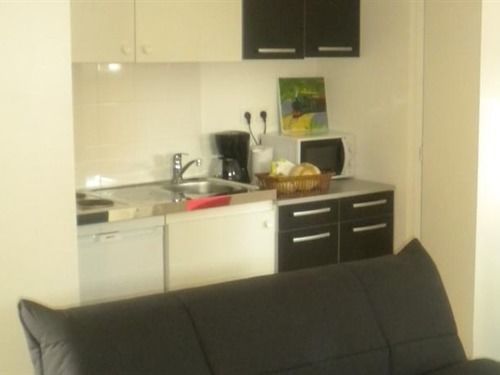 Appartements De L'Auberge Du Chemin De Fer Ланестер Экстерьер фото