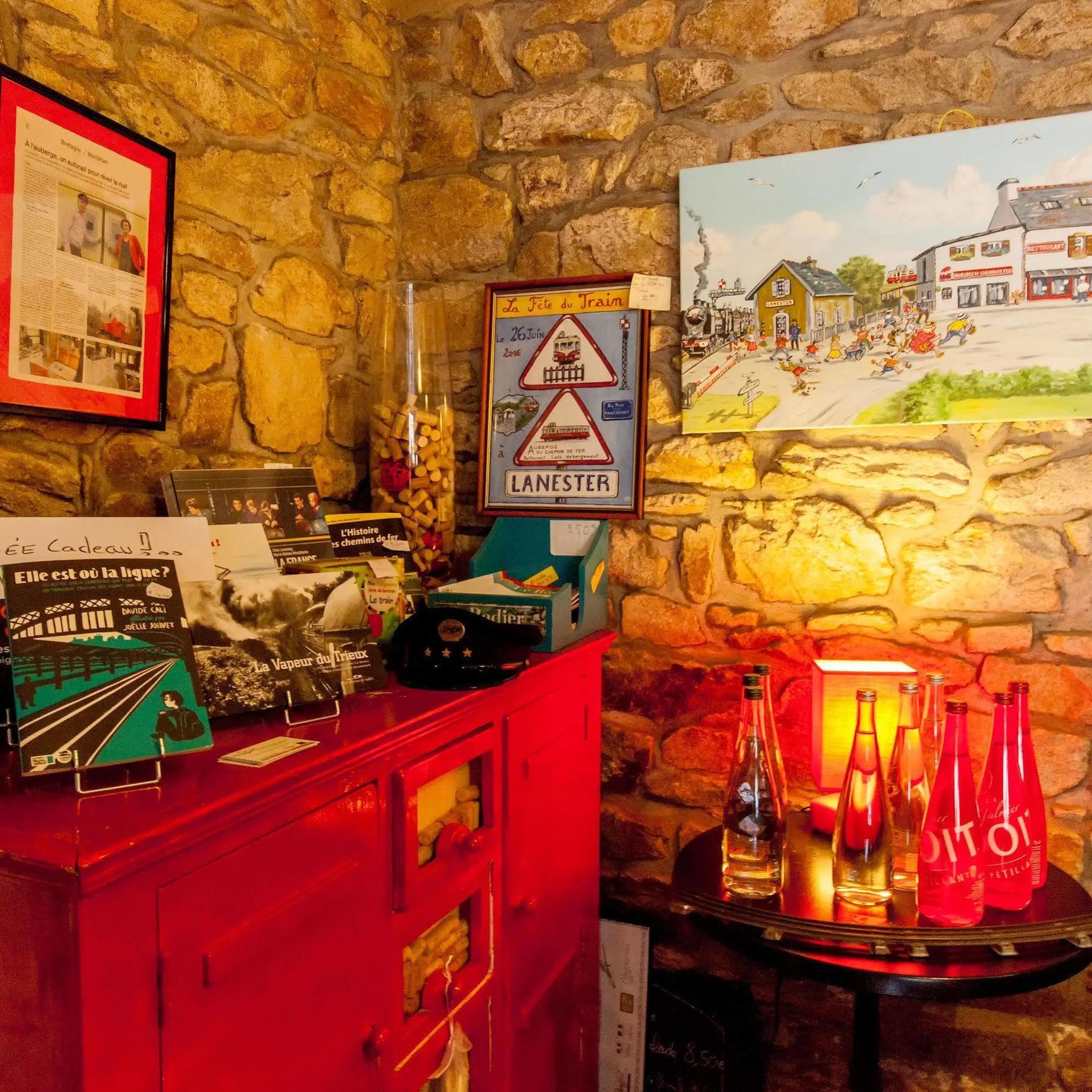 Appartements De L'Auberge Du Chemin De Fer Ланестер Экстерьер фото
